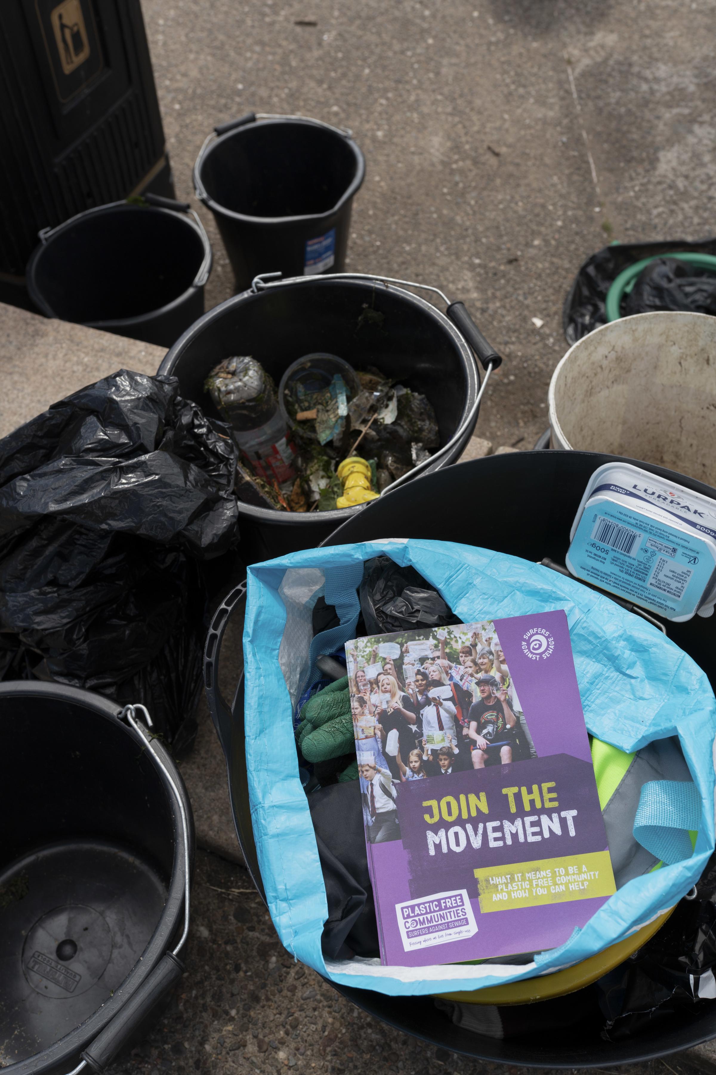 Beach clean efforts near Helensburgh Pier