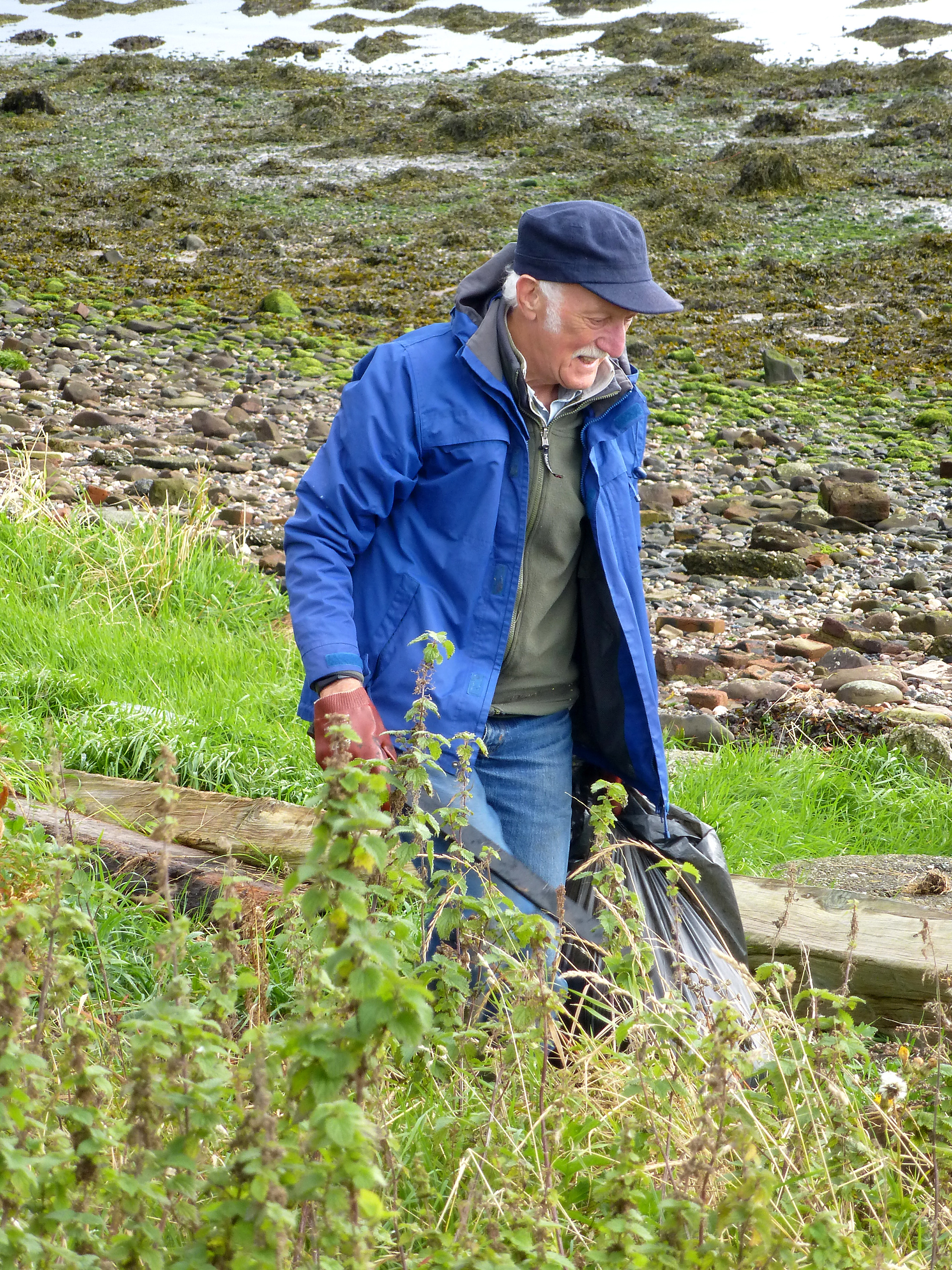 Cardrosss autumn beach clean saw around 30 bags of rubbish filled