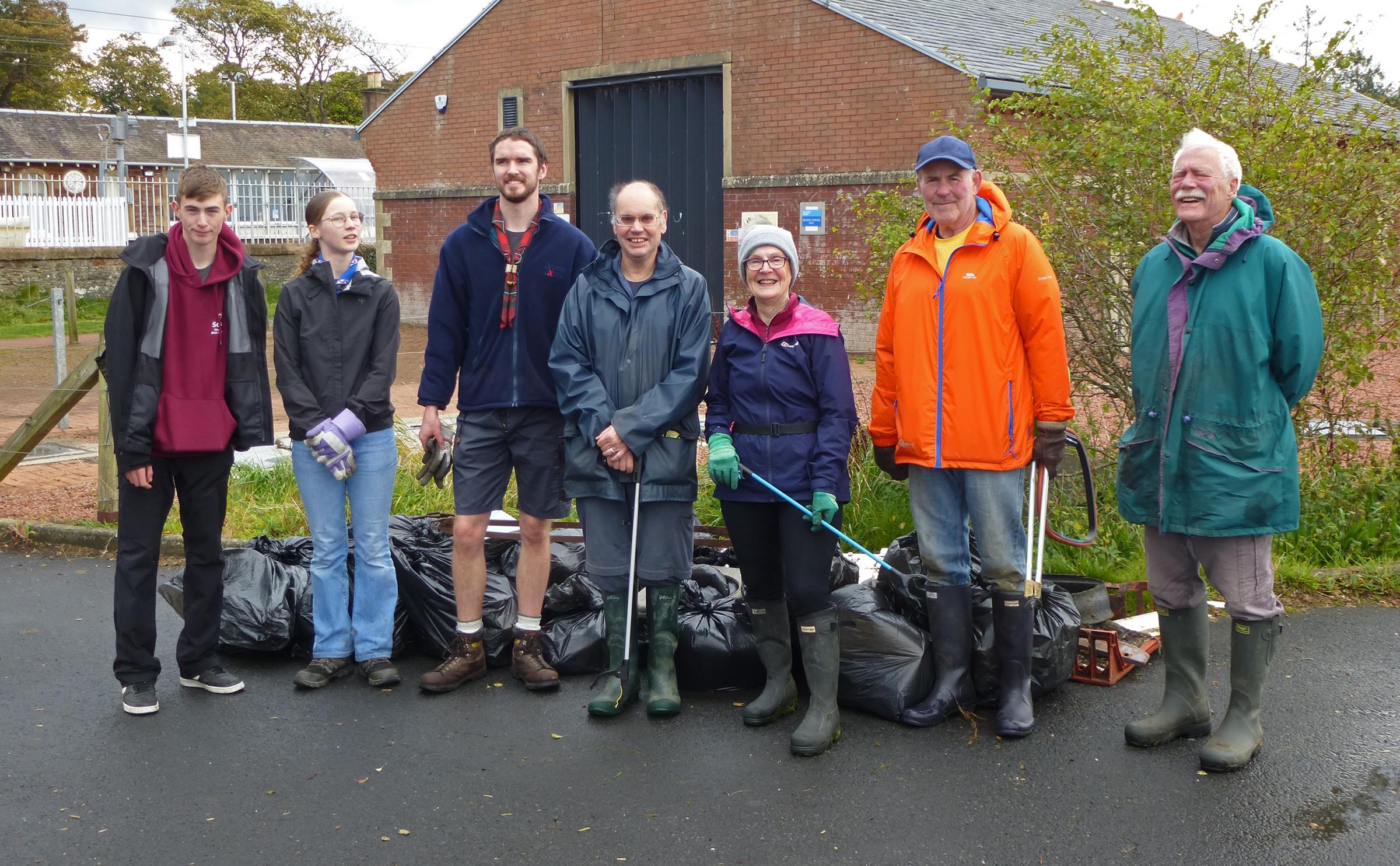 Cardrosss autumn beach clean saw around 30 bags of rubbish filled