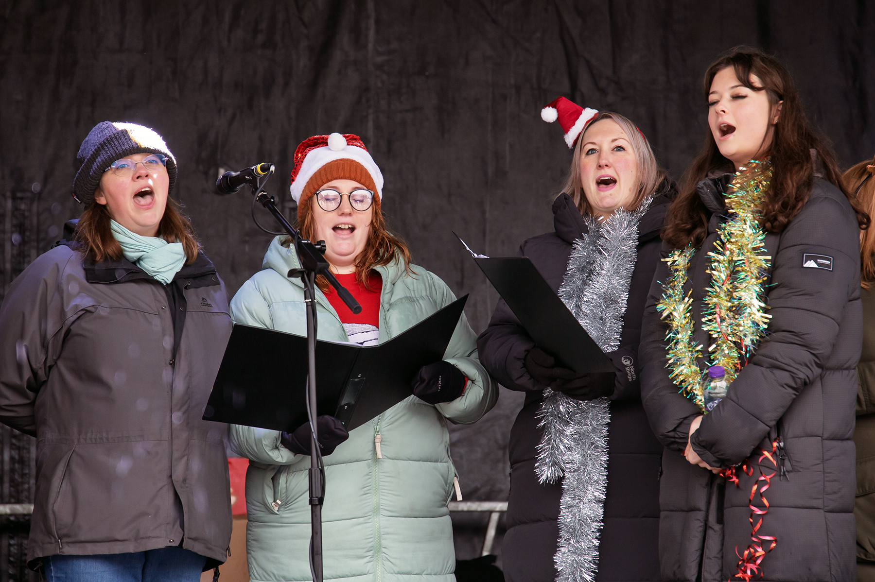 Storm Bert couldnt put entertainers or crowds turning out for Helensburghs Christmas lights switch-on